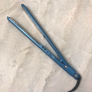Nano Titanium by BaBylissPRO Hair Straightener